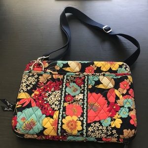 Vera Bradley I-Pad case.